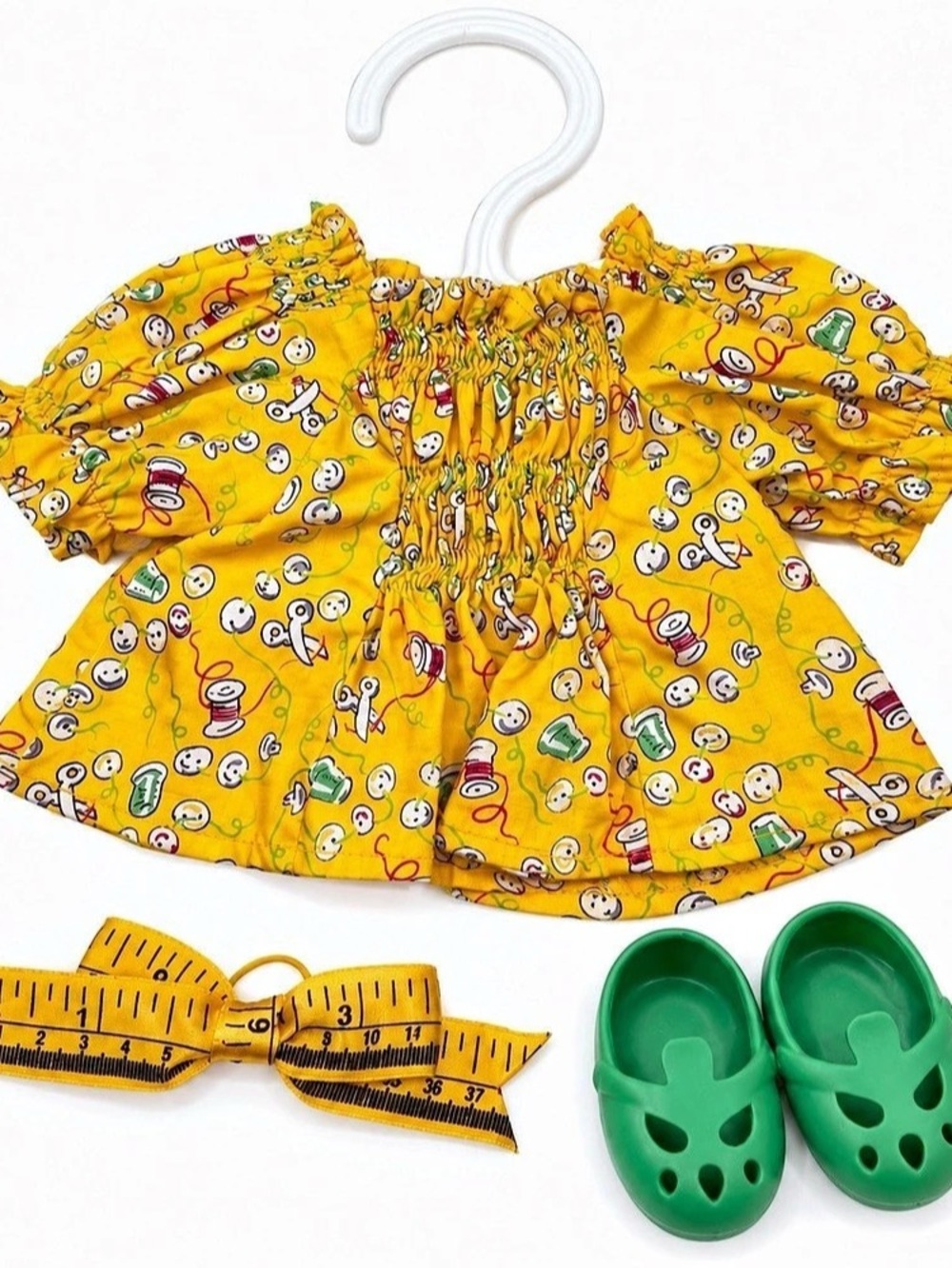 Vintage Muffy VanderBear The Sewing Lesson Outfit Set – Dress, Green Shoes & Bow